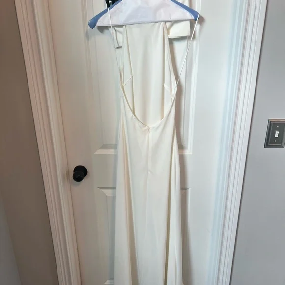 Evianna Satin Gown in Ivory - Picture 7 of 8